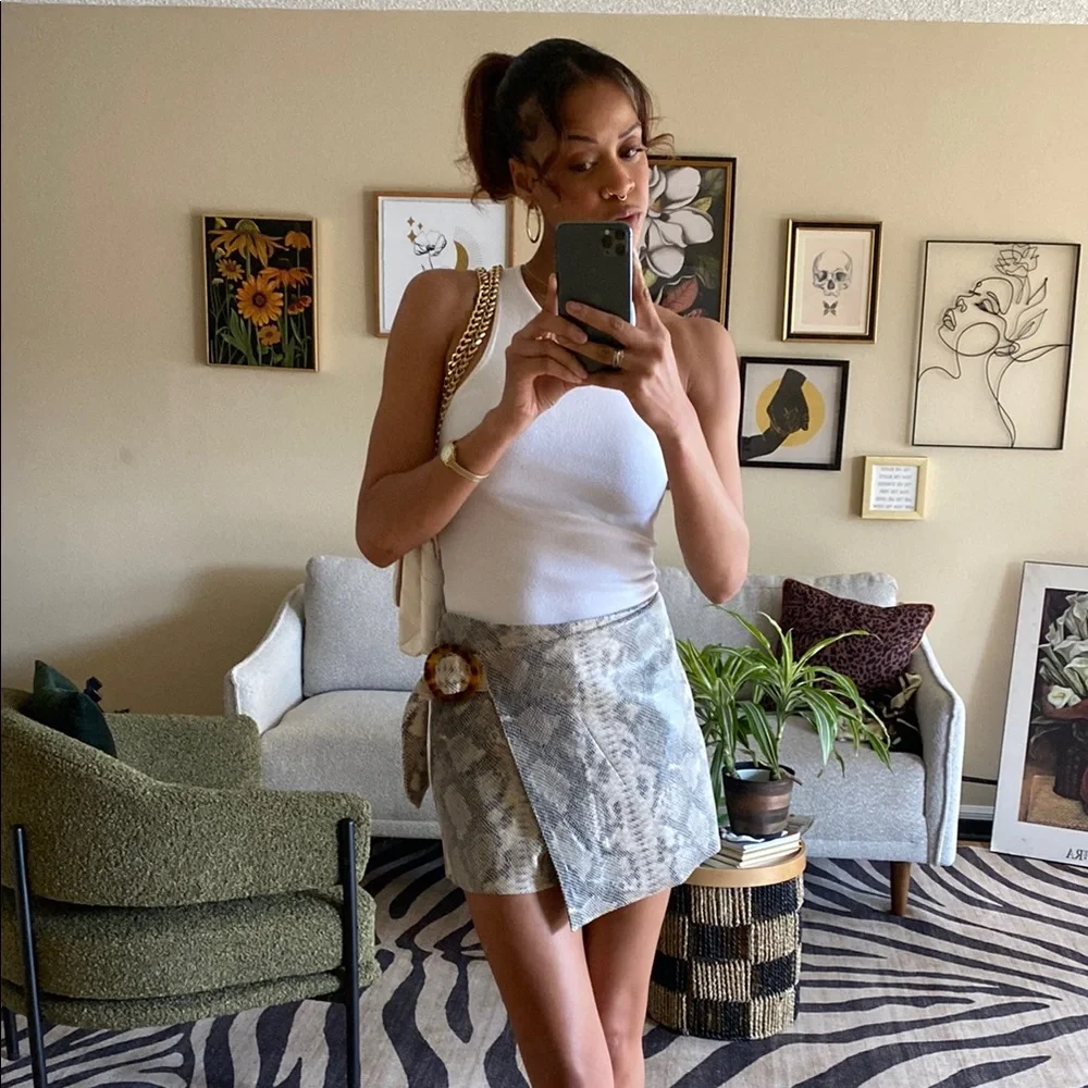 Zara Faux Leather Snakeskin Mini Skort - Picture 10 of 13